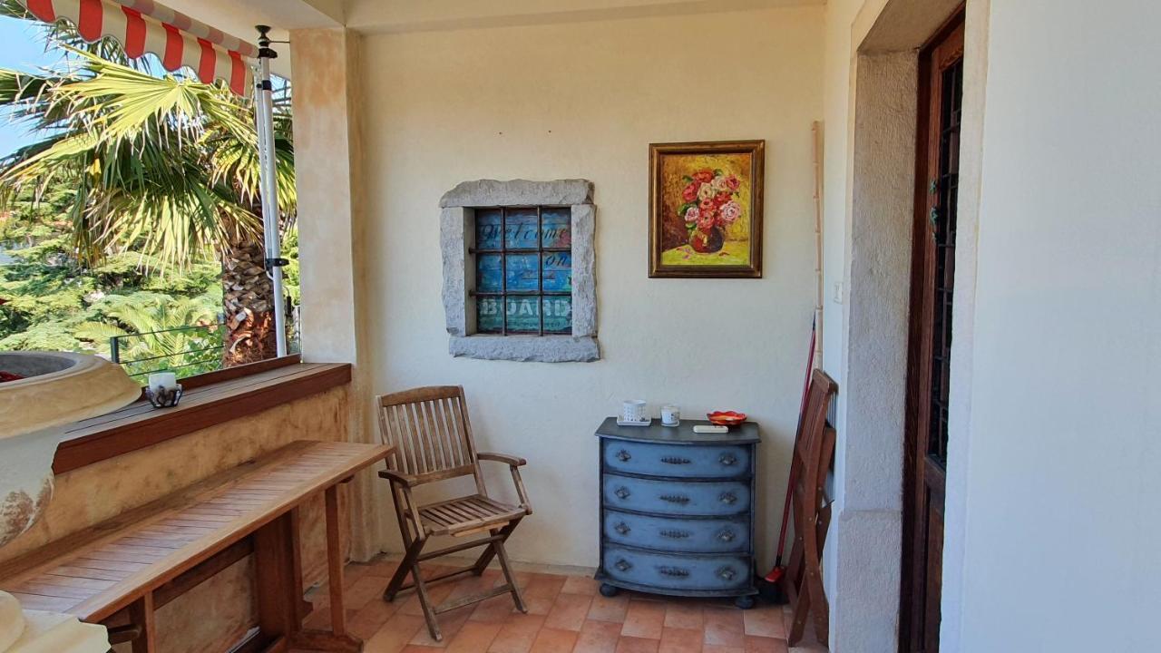 Studio-Apartments Monfort Portoroz Bagian luar foto