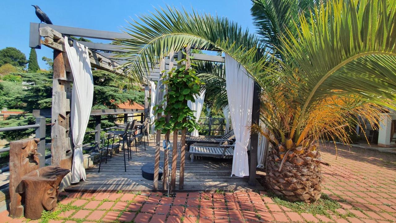 Studio-Apartments Monfort Portoroz Bagian luar foto
