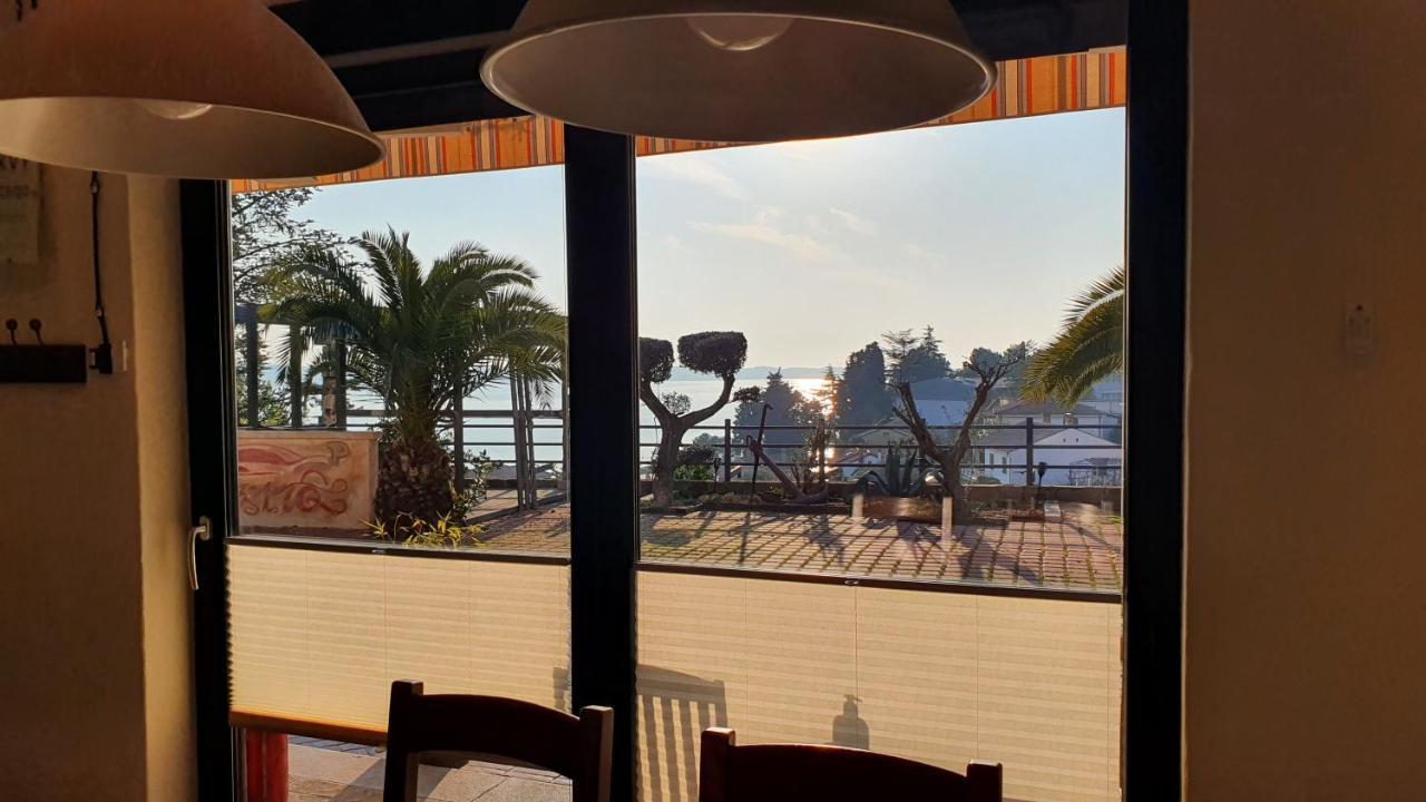 Studio-Apartments Monfort Portoroz Bagian luar foto
