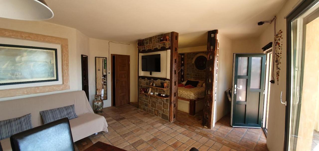 Studio-Apartments Monfort Portoroz Bagian luar foto
